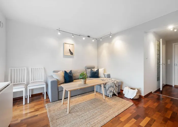 New Sandviken Apartment With Stunning View