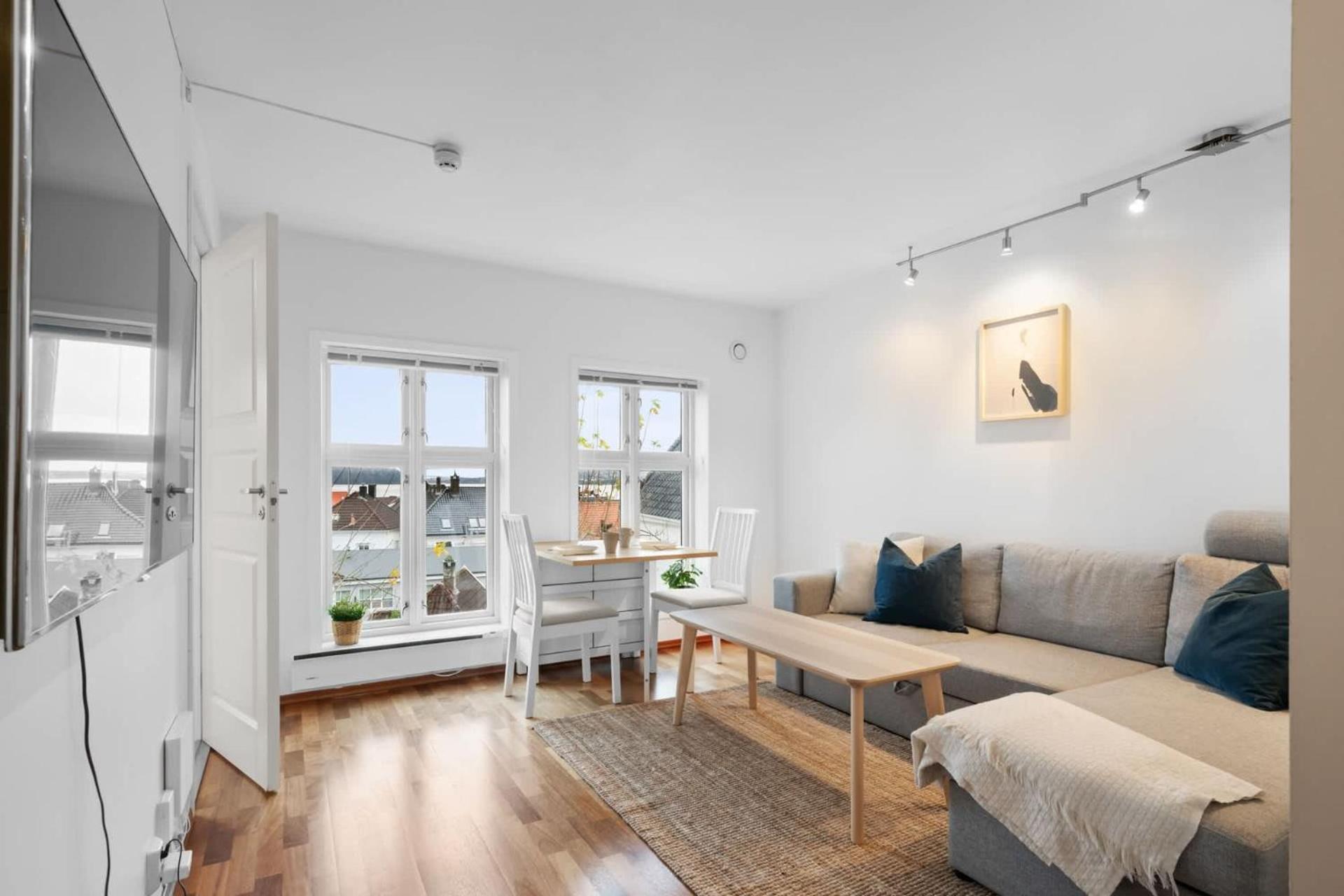 Apartamento New Sandviken With Stunning View