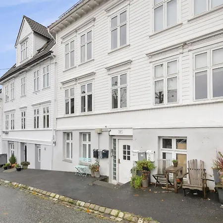 New Sandviken Apartment With Stunning View Bergen Buitenkant foto